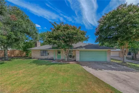 1407 Todd Trl, College Station, TX 77845