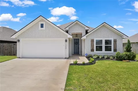 173 Brazos Bnd, Somerville, TX 77879