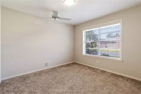 107 Pleasant St, Bryan, TX 77801 photo 14