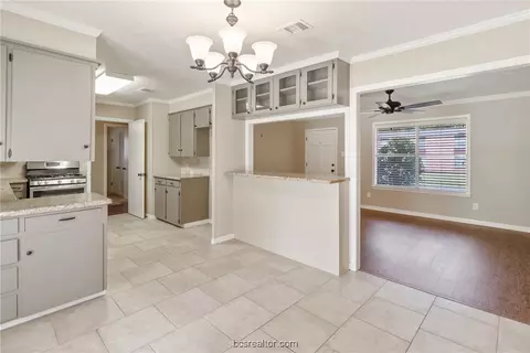 107 Pleasant St, Bryan, TX 77801 photo 7