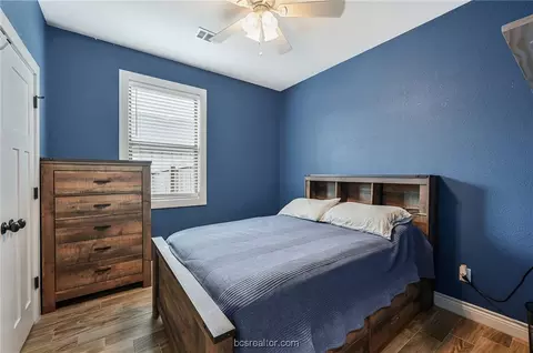 511 Kubin St, Bryan, TX 77803 photo 11