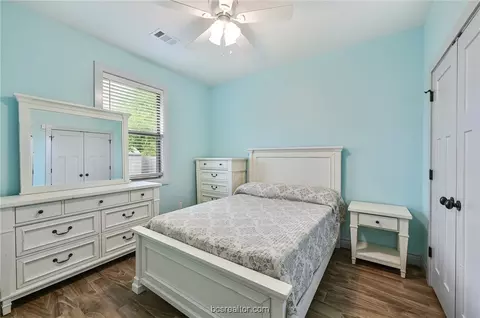 511 Kubin St, Bryan, TX 77803 photo 12