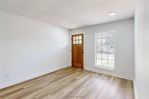 3906 Olive St, Bryan, TX 77801 photo 30