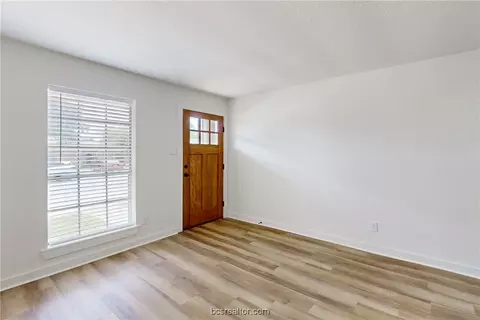 3906 Olive St, Bryan, TX 77801 photo 22