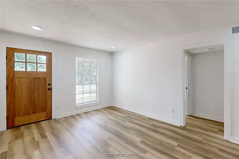 3906 Olive St, Bryan, TX 77801 photo 31
