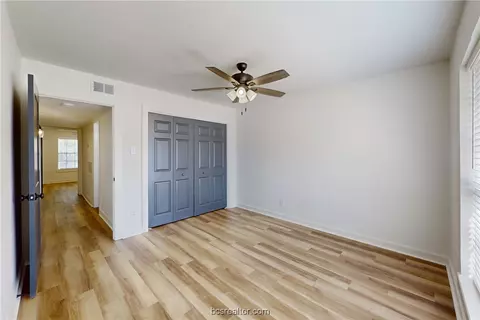 3906 Olive St, Bryan, TX 77801 photo 24
