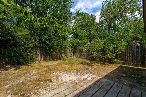 3906 Olive St, Bryan, TX 77801 photo 33
