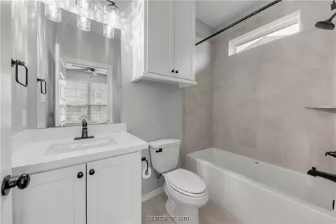 4210 Harding Ct, Bryan, TX 77802 photo 19