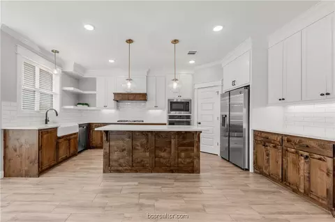 4210 Harding Ct, Bryan, TX 77802 photo 6