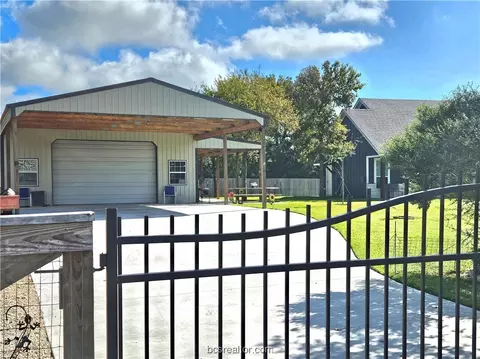 205 Shadow Oak Ln, Somerville, TX 77879 photo 25