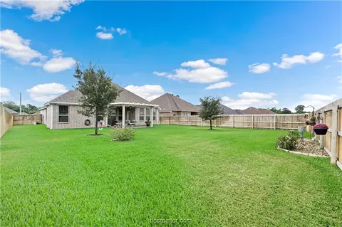 3009 Nobel Ct, Bryan, TX 77808 photo 4