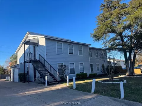 319 Manuel Drive A-d, College Station, TX 77840