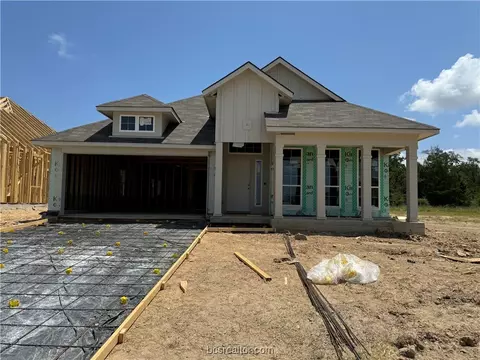1900 Taggart Trl, Bryan, TX 77807