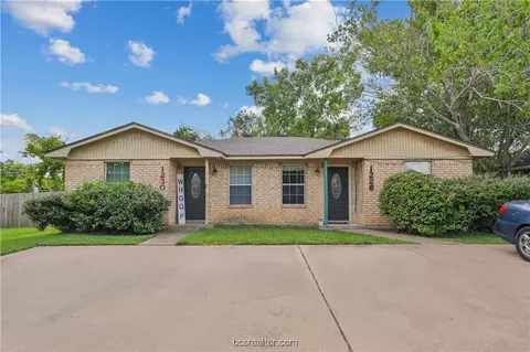 1228 1230 Georgia St, College Station, TX 77840