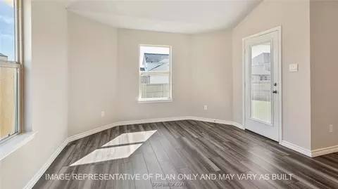 2095 Chief St, Bryan, TX 77807 photo 5