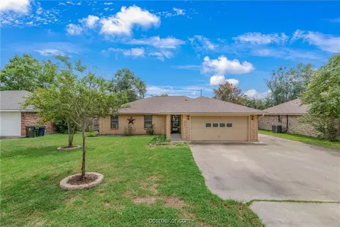 3812 Brockhampton Dr, Bryan, TX 77802