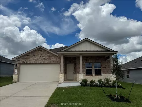 1709 Grimes Dr, Brenham, TX 77833