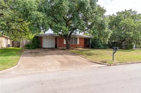 607 Ethel Blvd, Bryan, TX 77802 photo 2