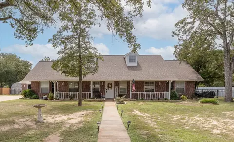 10606 Deer Run, College Station, TX 77845