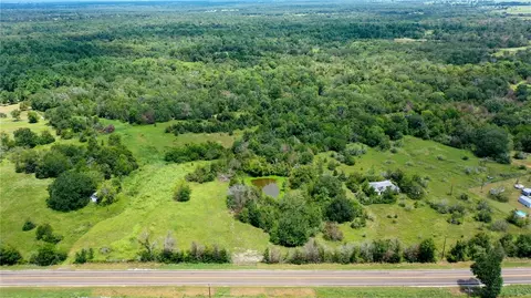 9475 Fm 247 Farm To Market Rd, Midway, TX 75852