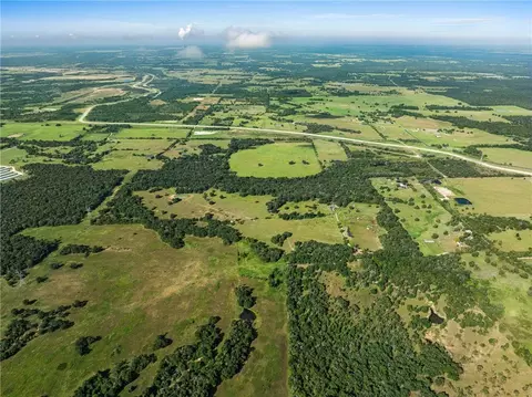10632 Whiterock Rd, Bremond, TX 76629