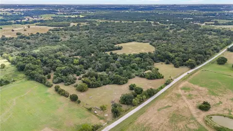 3149 Silver Hill Rd, Bryan, TX 77807