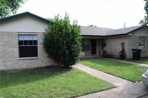 1441-1443 Hawk Tree Dr, College Station, TX 77845