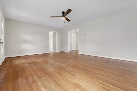 906 Enfield St, Bryan, TX 77802 photo 19