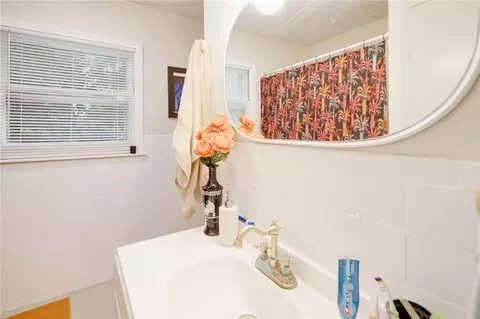 906 Enfield St, Bryan, TX 77802 photo 16
