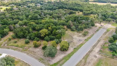5300 Legend Oaks Ct, College Station, TX 77845