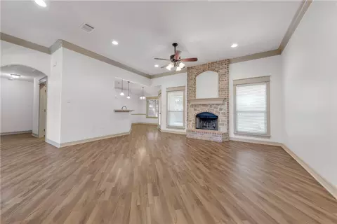 Living - 2701 Hickory Ct, Bryan, TX 77802 photo 3 of 5