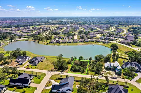 3737 Cooper Ct, College Station, TX 77845