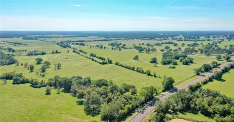 20554 Osr Rd, Midway, TX 75852