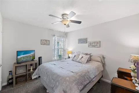 Bedroom - 2013 Dumfries Dr, Bryan, TX 77807 photo 1 of 4