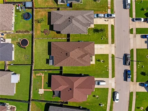 View/Area - 2013 Dumfries Dr, Bryan, TX 77807 photo 2 of 4