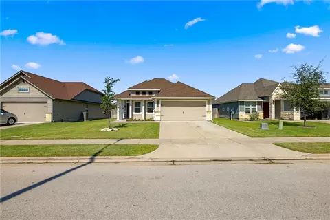 Exterior - 2013 Dumfries Dr, Bryan, TX 77807 photo 3 of 7