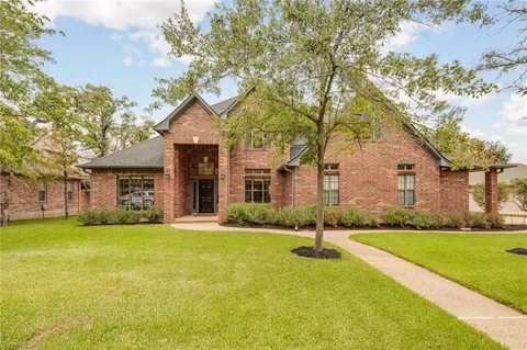 4707 Saint Andrews Dr, College Station, TX 77845