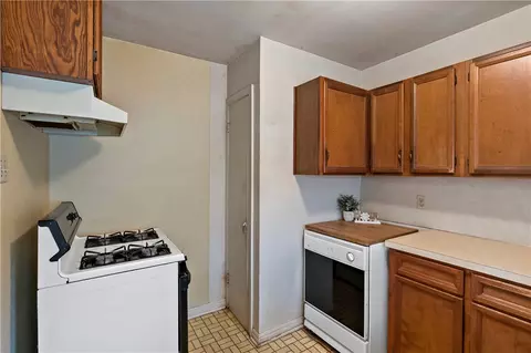 722 Williamson Dr, Bryan, TX 77801 photo 10