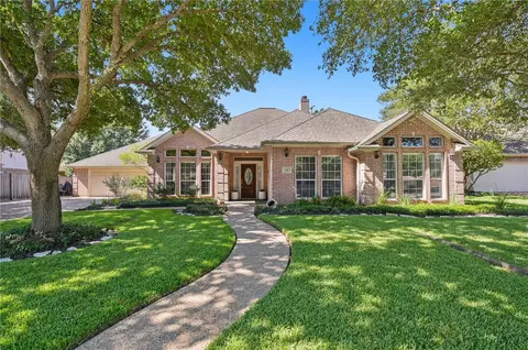 710 Berry Crk, College Station, TX 77845