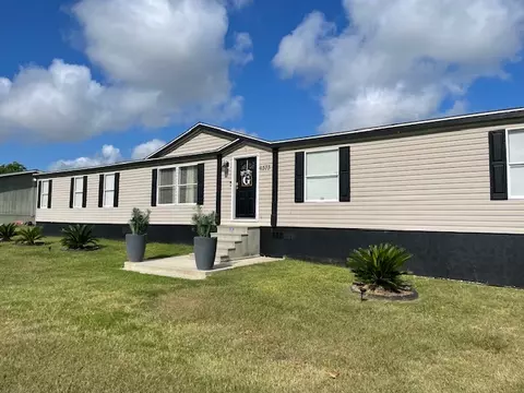 6373 Standing Rock Rd, Bryan, TX 77808