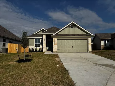 2206 Amber Ct, Bryan, TX 77807