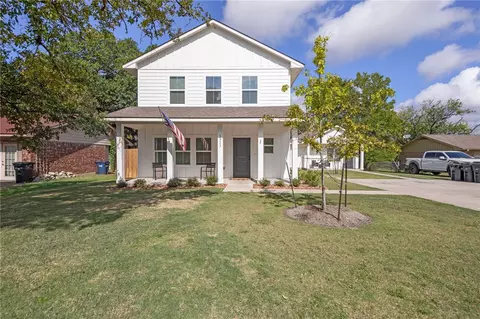 1311 Leacrest Dr, College Station, TX 77840