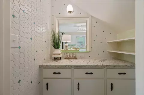 3115 Camelot Dr, Bryan, TX 77802 photo 9