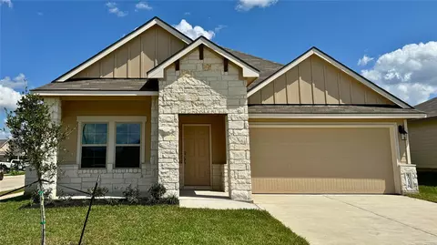 1718 Grimes Dr, Brenham, TX 77833
