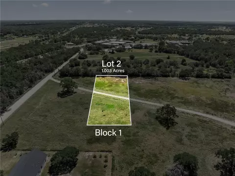 5421 Woodland Park Dr, College Station, TX 77845