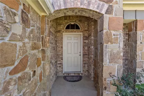 2100 Ella Ln, Bryan, TX 77802 photo 3