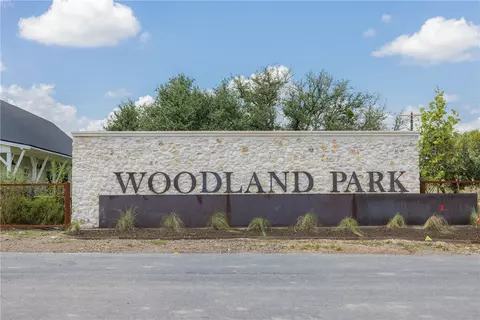 5475 Woodland Park Dr, College Station, TX 77845