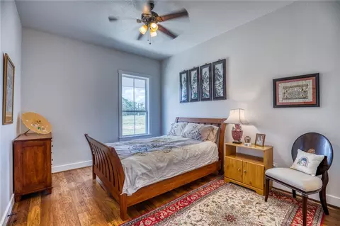 Bedroom - 5455 Wolff Rd, Round Top, TX 78954 photo 2 of 3