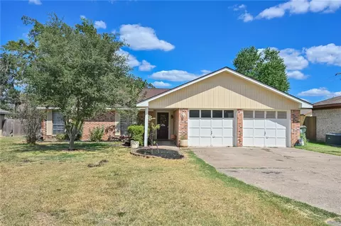 4405 Northwood Dr, Bryan, TX 77803