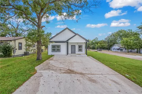 608 E 21st St, Bryan, TX 77803